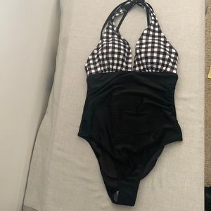 Brand new Cupshe one piece swimsuit